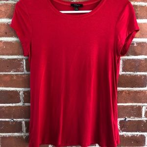 🌴 3/$12 Cubic T-shirt